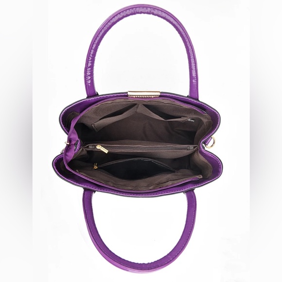 Fashionable Crocodile Pattern Women's Handbag - Picture 4 of 4